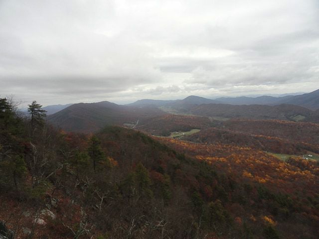 Changing leaves along the Virginia Triple Crown