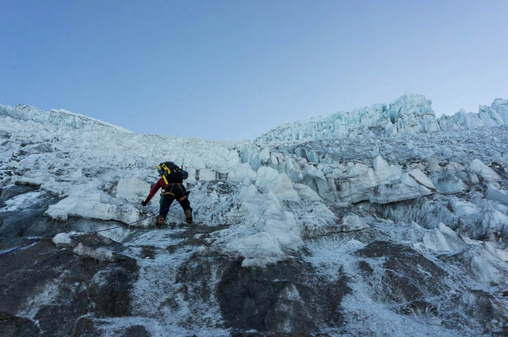 Climbing Mount Rainier via the Kautz Glacier Route washington, trip-reports, alpine