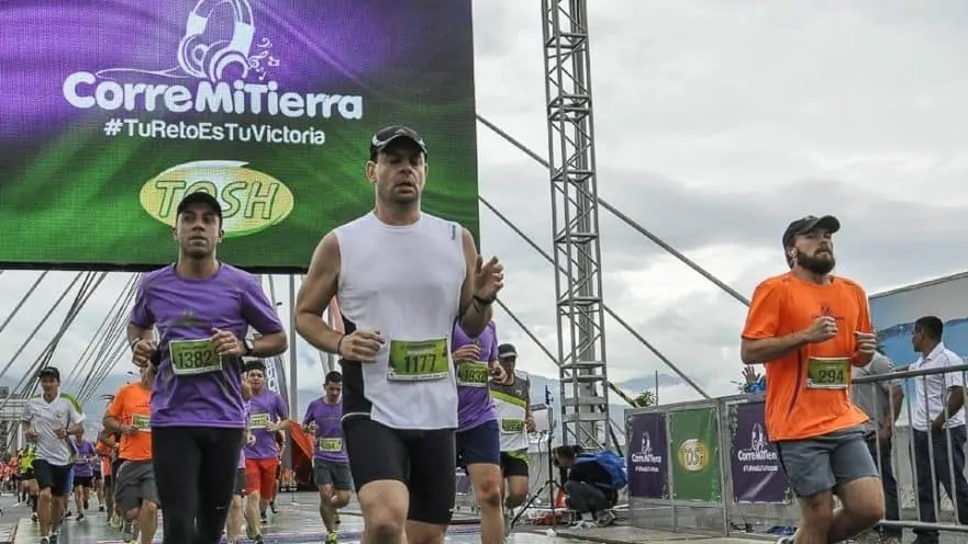 Corre Mi Tierra 10k Medellin Colombia