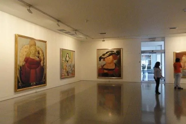 Museo Botero - cosas para hacer en Medellín