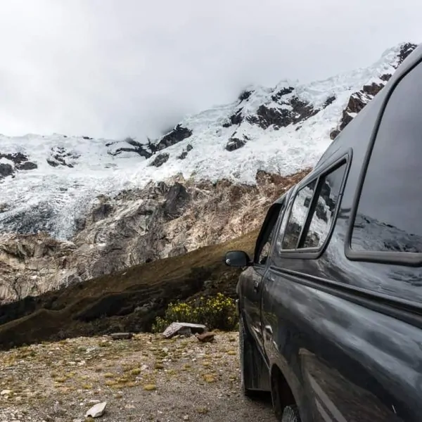 High mountain passes in Peru - how to travel the world on a budget