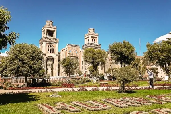 Plaza de Armas - qué hacer en Huaraz