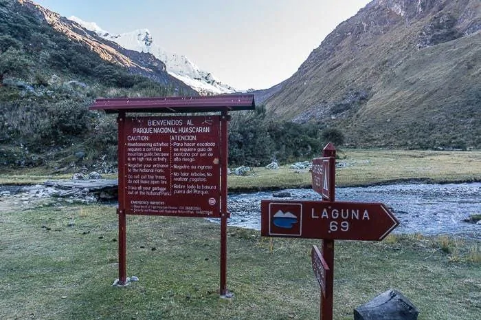 Hiking Laguna 69 Peru
