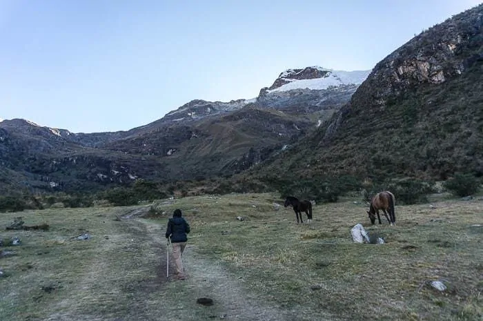 Hiking Laguna 69 Peru