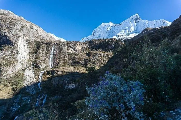 Hiking Laguna 69 Peru