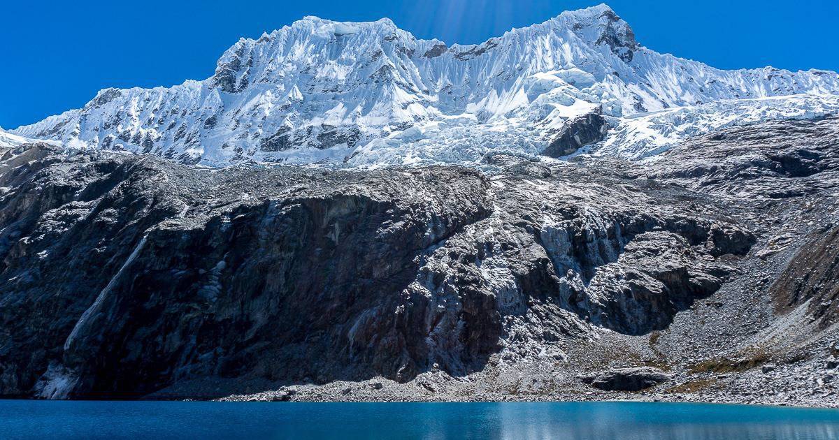 Senderismo a la impresionante Laguna 69 en Perú y cómo evitar las multitudes Senderismo a la impresionante Laguna 69 en Perú y cómo evitar las multitudes