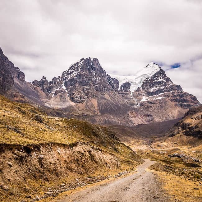 Montañas - lugares turísticos en Perú