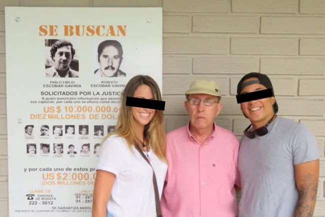 Look at how happy these tourists are to be hanging out with the criminal Roberto Escobar. They are even happier than Roberto, and he’s the one making money off their visit!