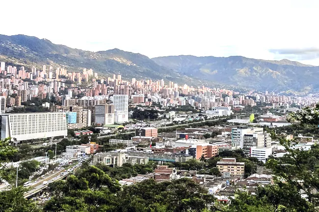 where to stay in medellin poblado