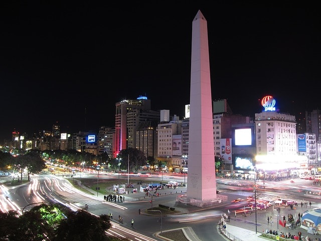 Buenos Aires Tours night shot