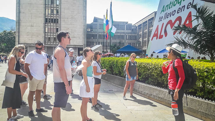 free walking tour in medellin