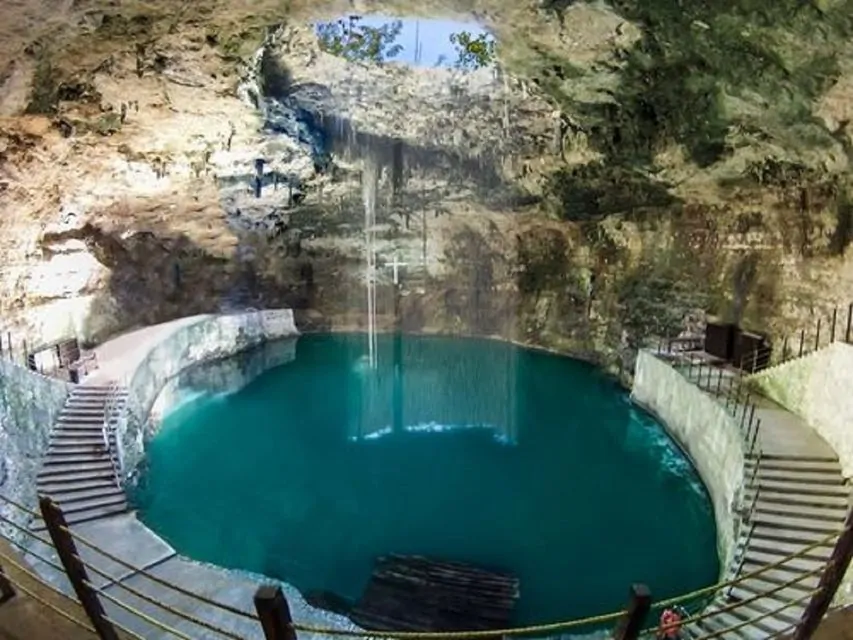 Chichen Itza Maya Ruins Mexico Valladolid Hubiku Cenote