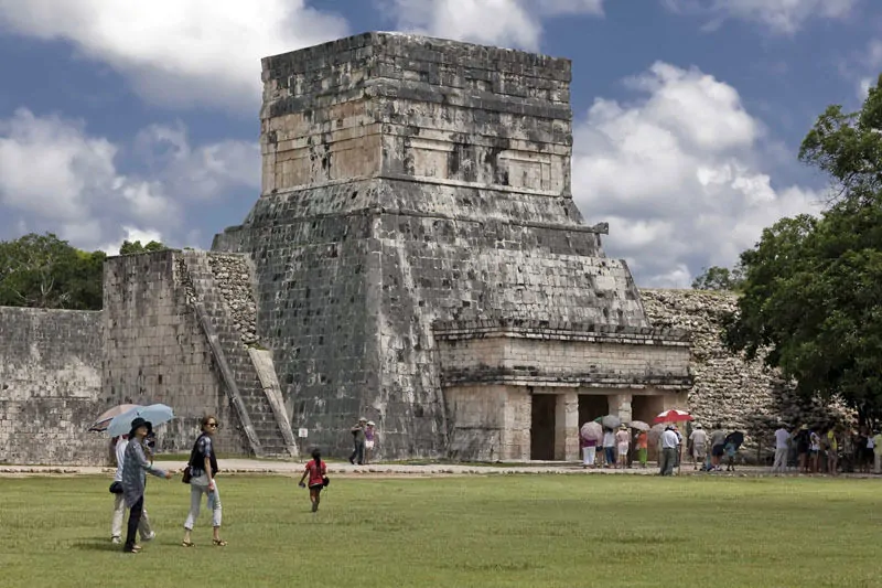 Chichen Itza Mayan Ruins Mexico txicclin xichen clasico 003