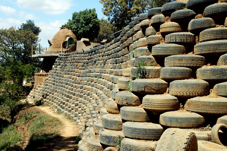 volunteering abroad building earthships