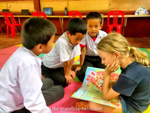 volunteering abroad laos