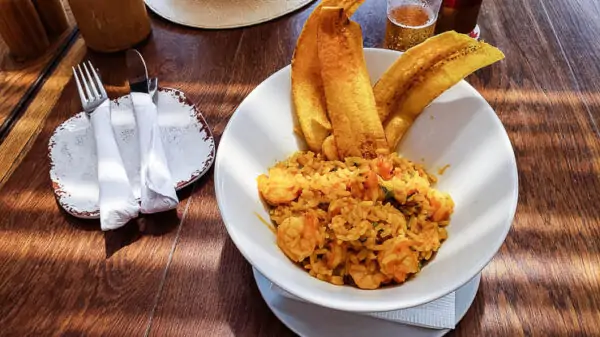 Rice with shrimp and plantain