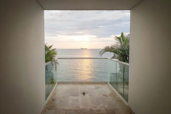 9 Reasons the Chase Sapphire Preferred is the Best Travel Credit Card travel-hacking, travel