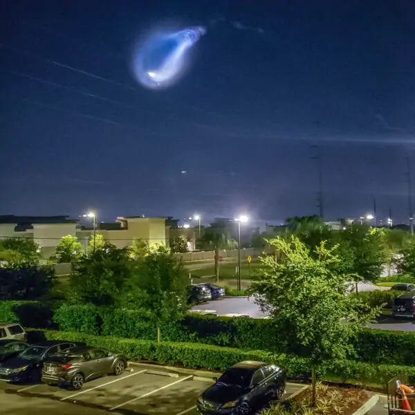 The twilight phenomena or “Jelly Fish” of a SpaceX Falcon 9 launch as viewed from Orlando, Florida